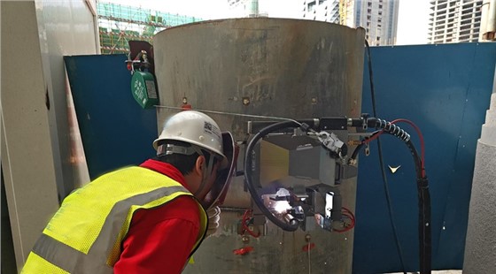 Intelligent Welding Robot 