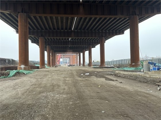 automatic welding equipment